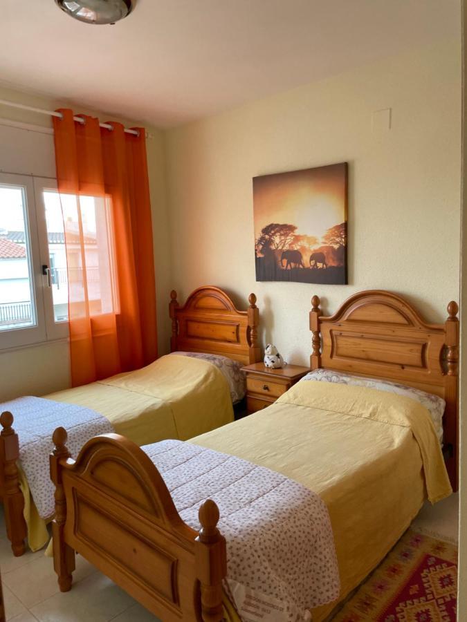 Apartamento Tranquilo En Roses Centro Cerca De La Playa Costa Brava Exterior photo